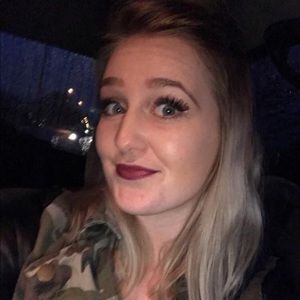 Meet your Posher, Sydnie